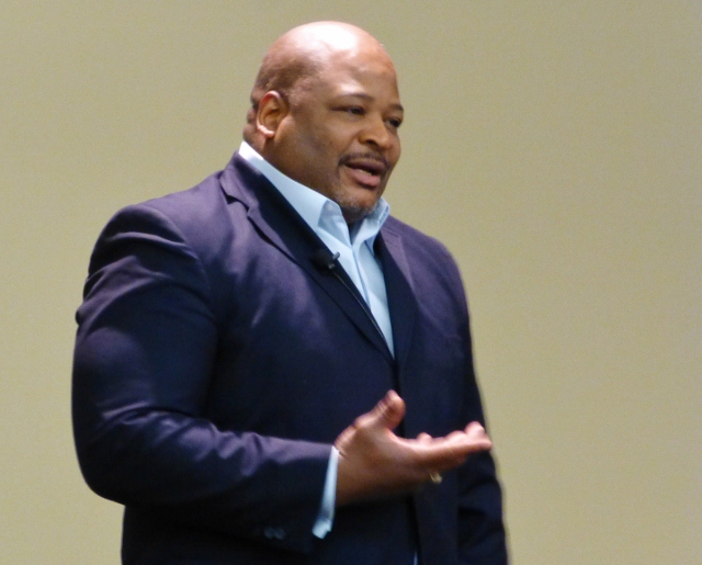 Keith Jackson - Motivational Sports Speaker